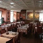 Logis & Restaurant - Le Saint-louis Hotel
