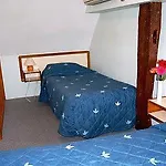 Logis & Restaurant - Le Saint-louis 3* La Suze-sur-Sarthe