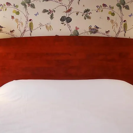 Hotel Logis & Restaurant - Le Saint-louis