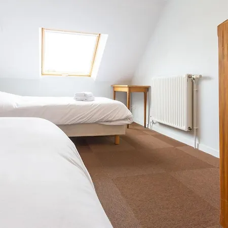 Logis Hotel & Restaurant - Le Saint-Louis 3* La Suze-sur-Sarthe