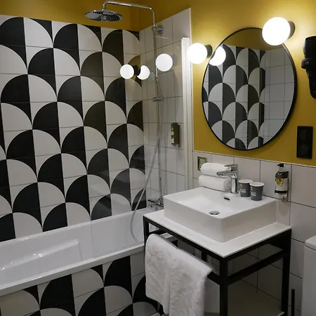 Logis Hotel & Restaurant - Le Saint-Louis