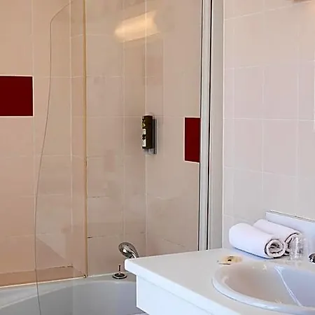 Logis & Restaurant - Le Saint-louis 3*