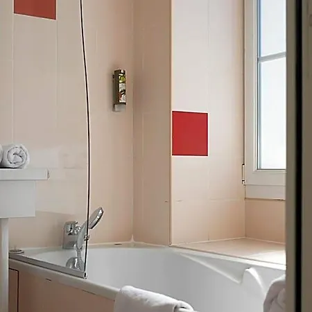 Logis & Restaurant - Le Saint-louis 3*