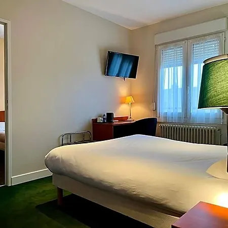 Logis & Restaurant - Le Saint-louis Hotel