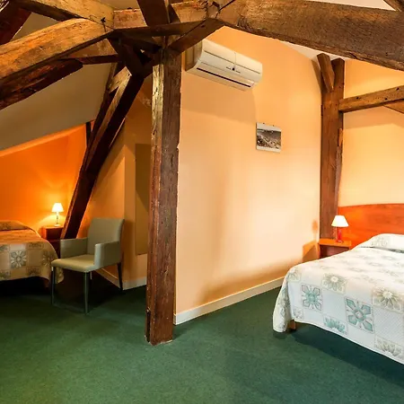 Logis & Restaurant - Le Saint-louis 3*