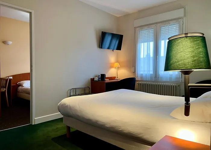 Logis & Restaurant - Le Saint-louis 3*